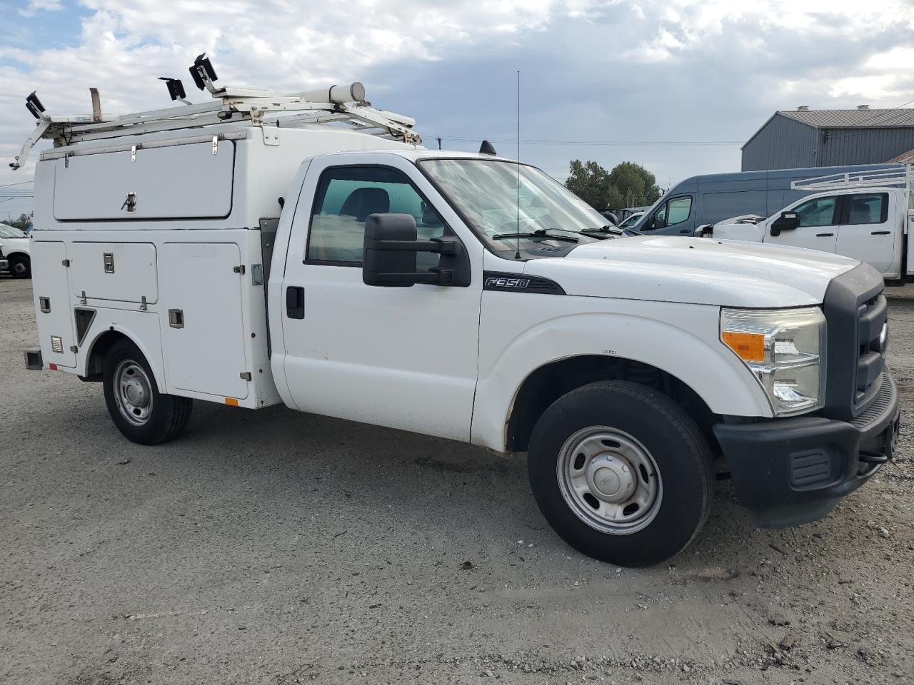 FORD F-350 SUPER DUTY