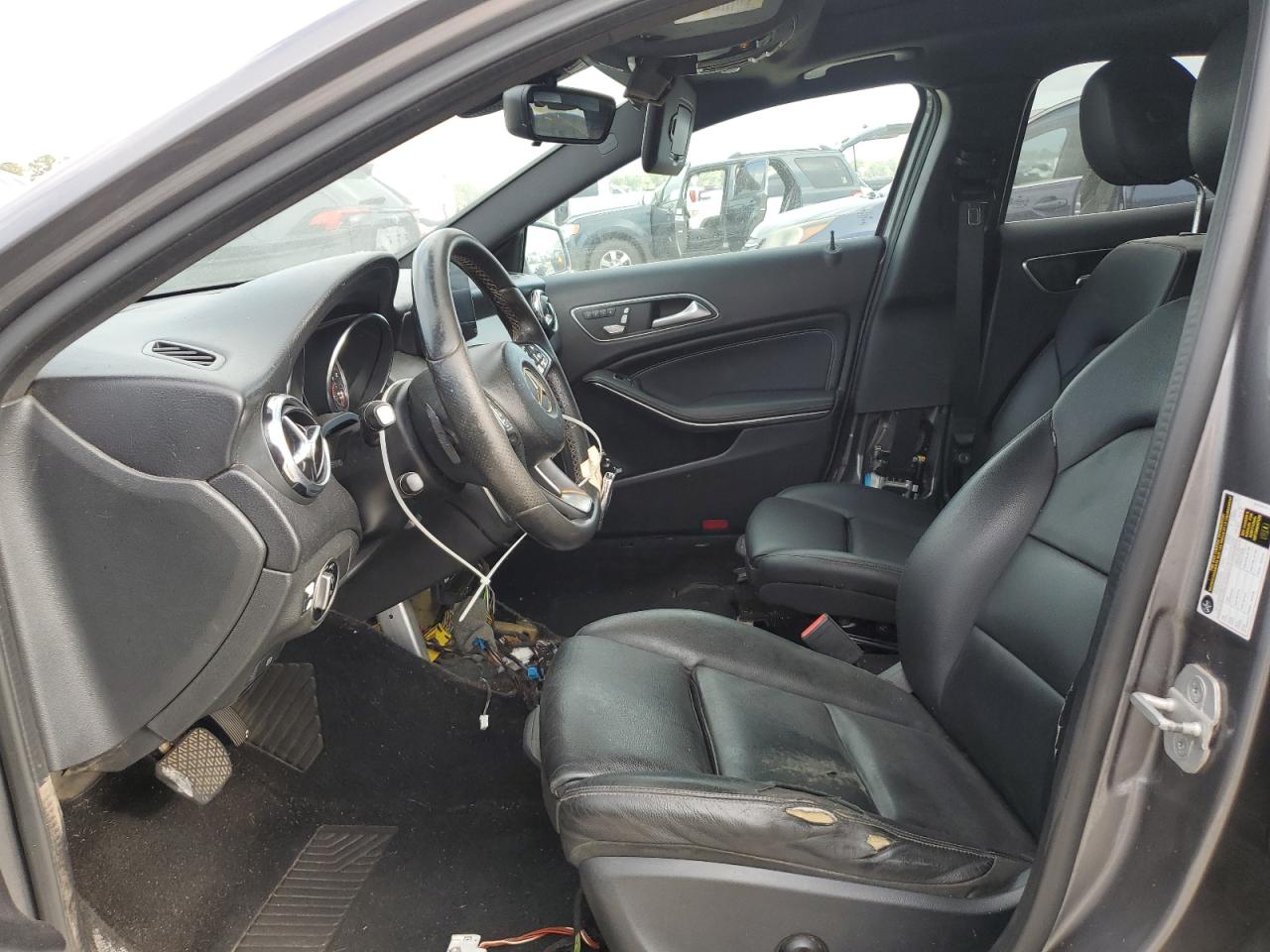 MERCEDES-BENZ GLA-CLASS 250