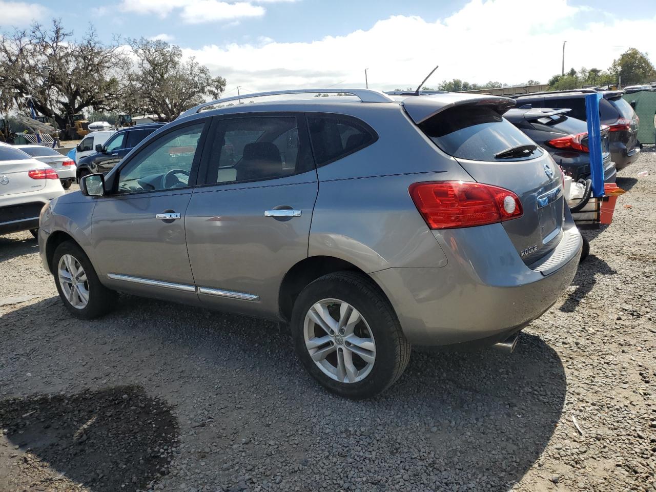NISSAN ROGUE S