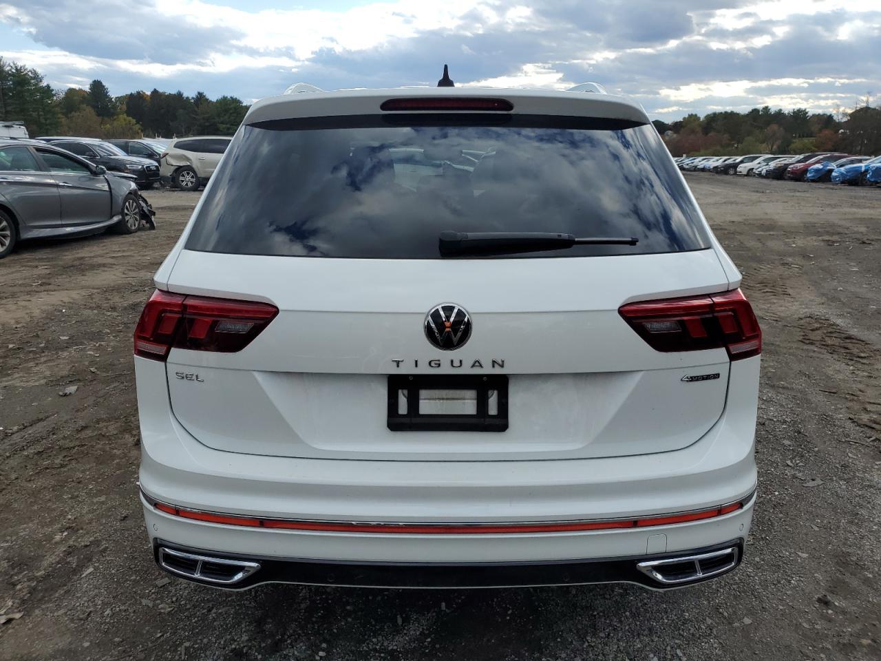 Lot #3301801383 2022 VOLKSWAGEN TIGUAN SEL