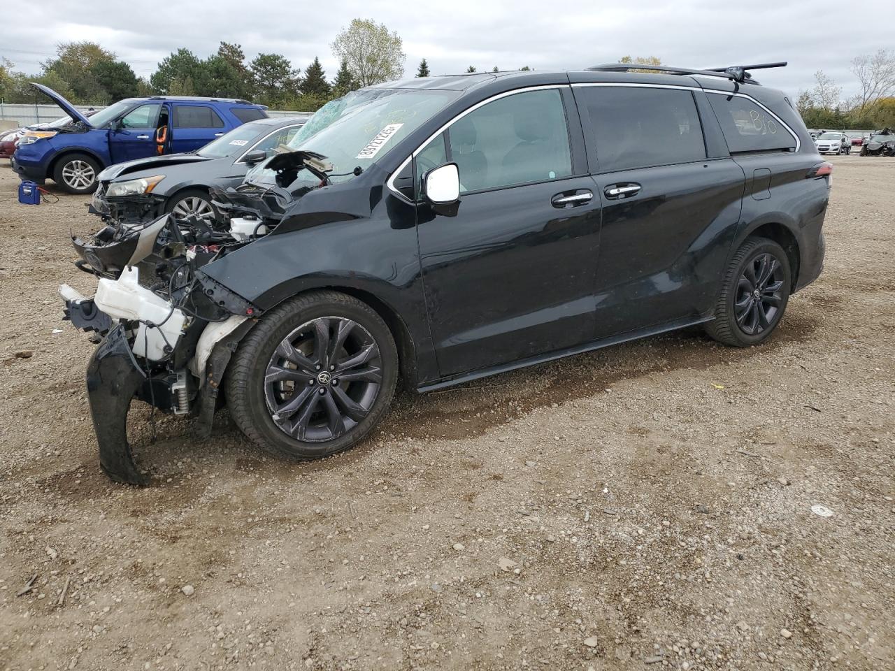 Lot #3298193030 2022 TOYOTA SIENNA XSE