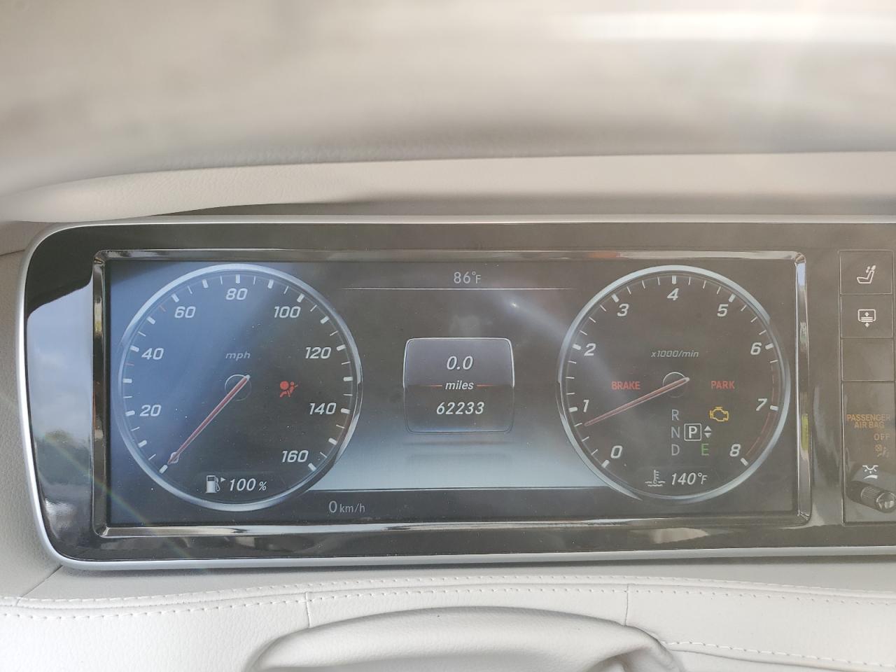 MERCEDES-BENZ S-CLASS 550