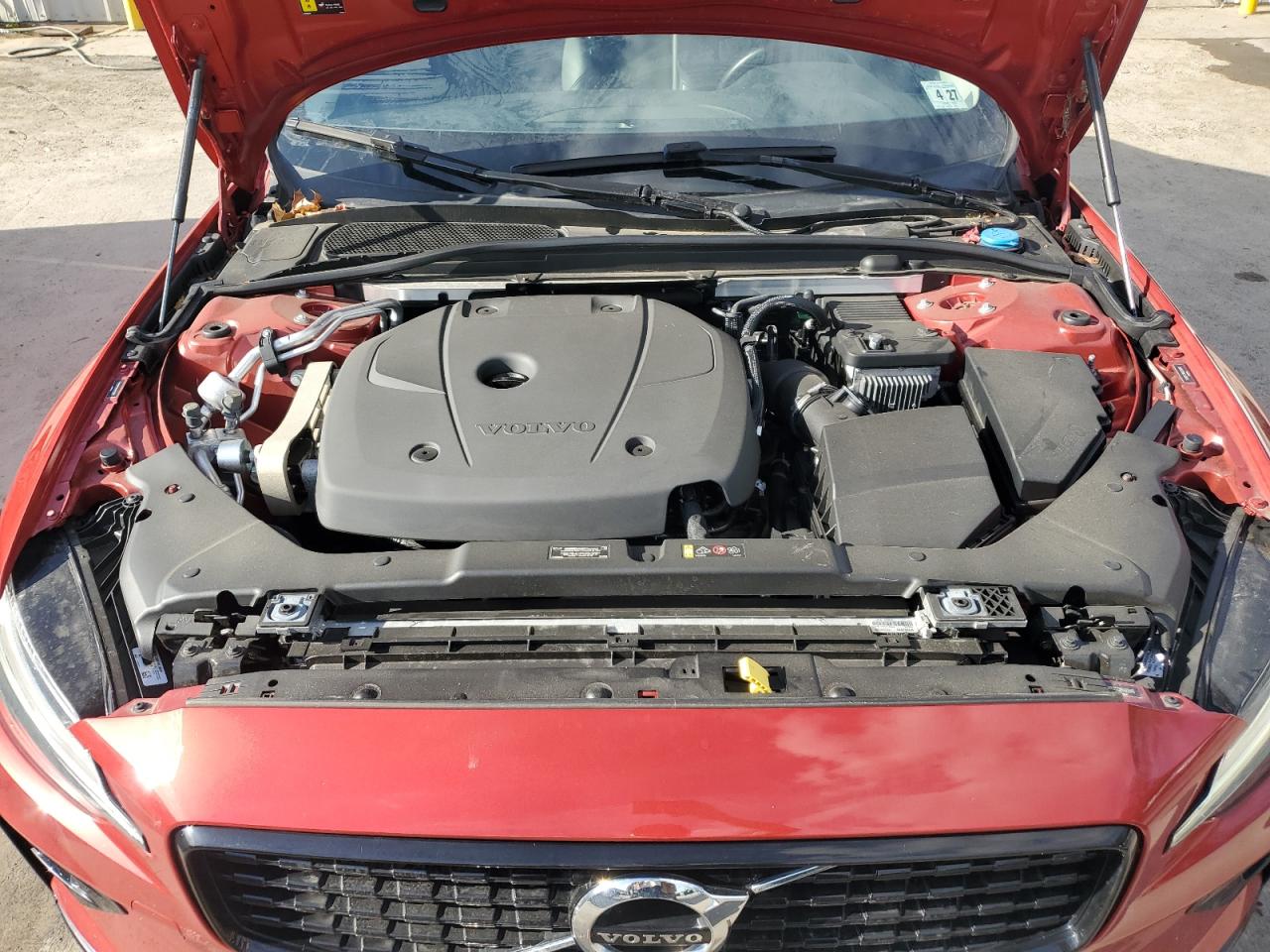 VOLVO S60 T5 MOMENTUM