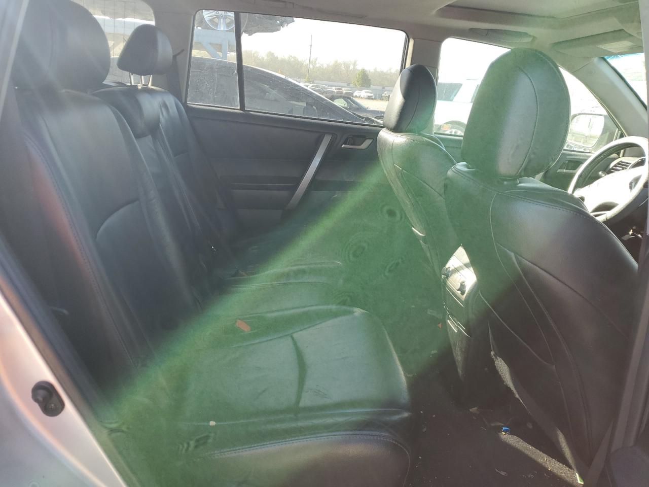 TOYOTA HIGHLANDER BASE