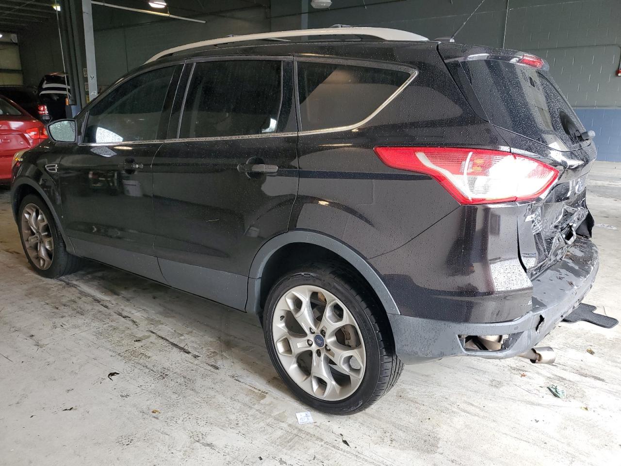 FORD ESCAPE TITANIUM