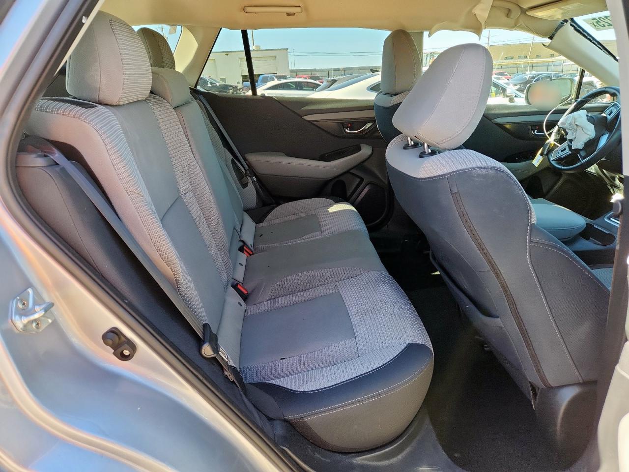 SUBARU LEGACY PREMIUM