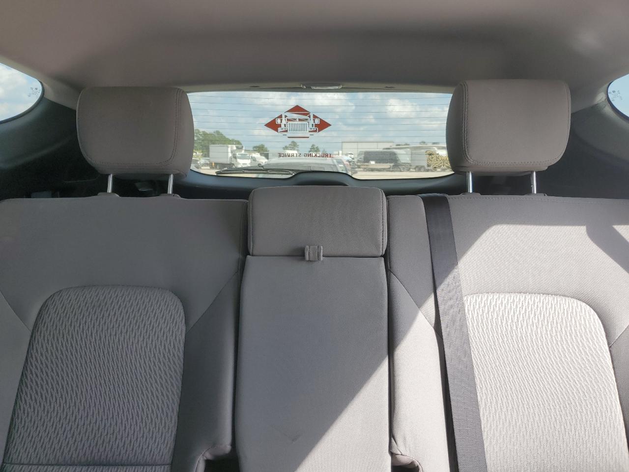 Lot #3305608758 2014 HYUNDAI SANTA FE S