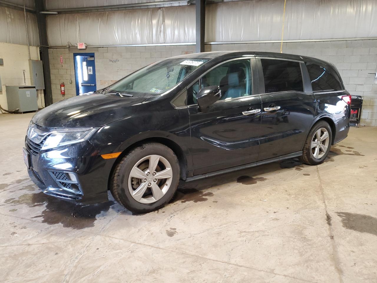 Lot #3311719233 2019 HONDA ODYSSEY EX