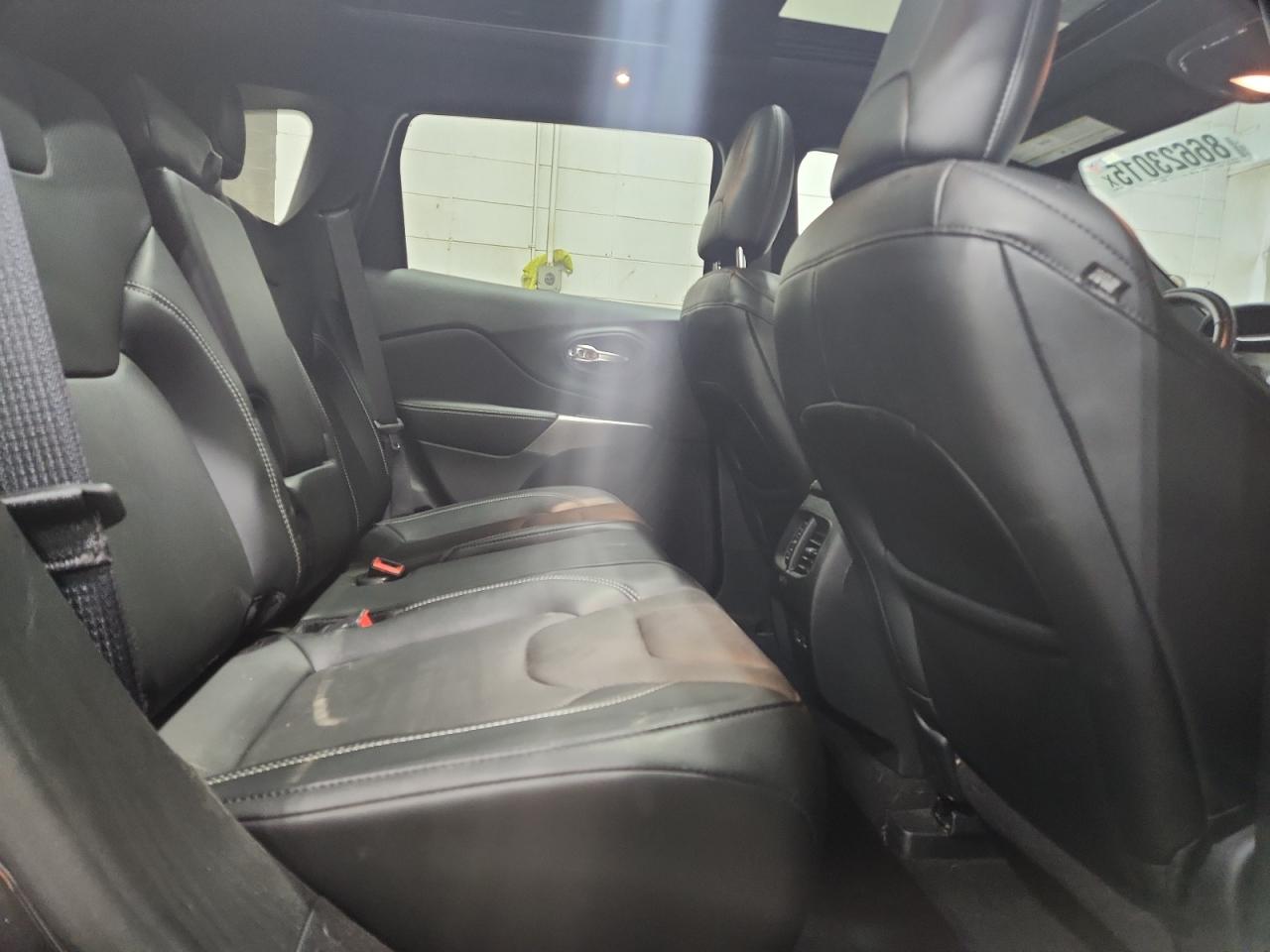 JEEP GRAND CHEROKEE LATITUDE LUX