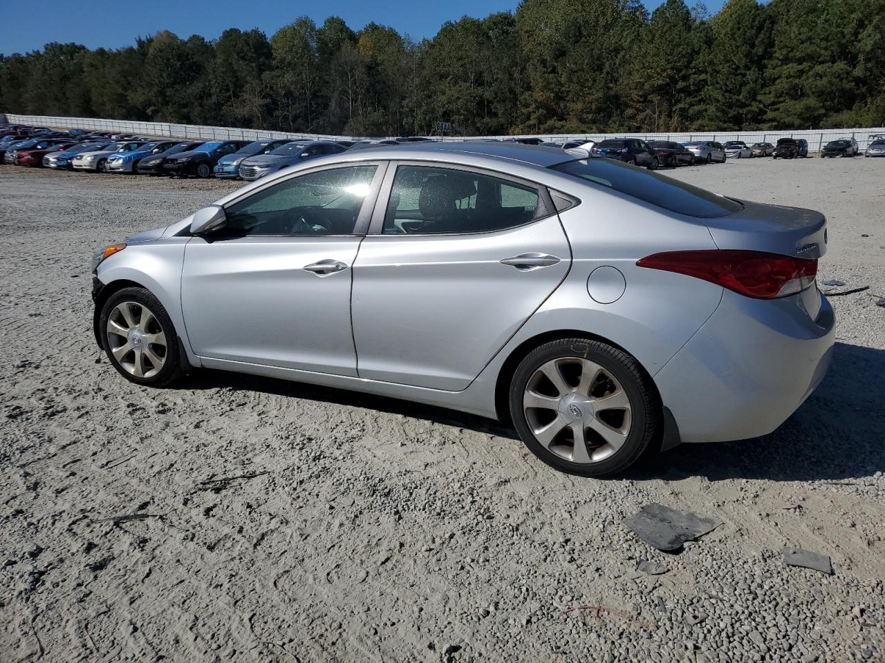 HYUNDAI ELANTRA GLS