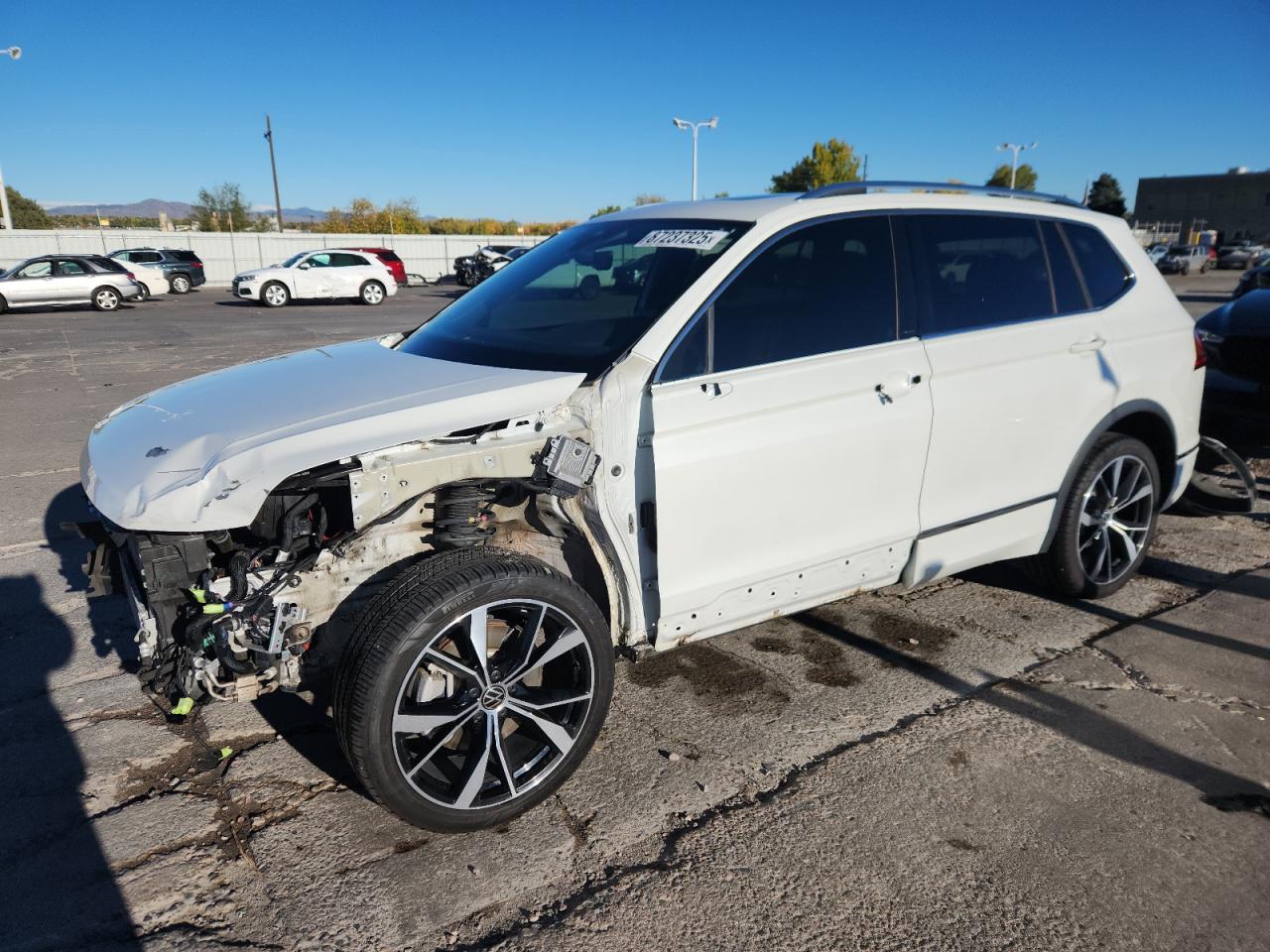 VOLKSWAGEN TIGUAN SEL R-LINE