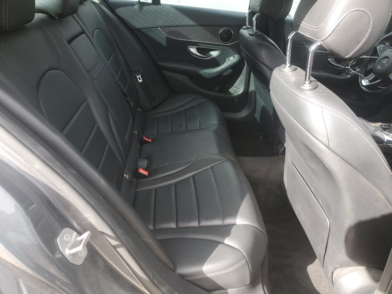 MERCEDES-BENZ C-CLASS 300