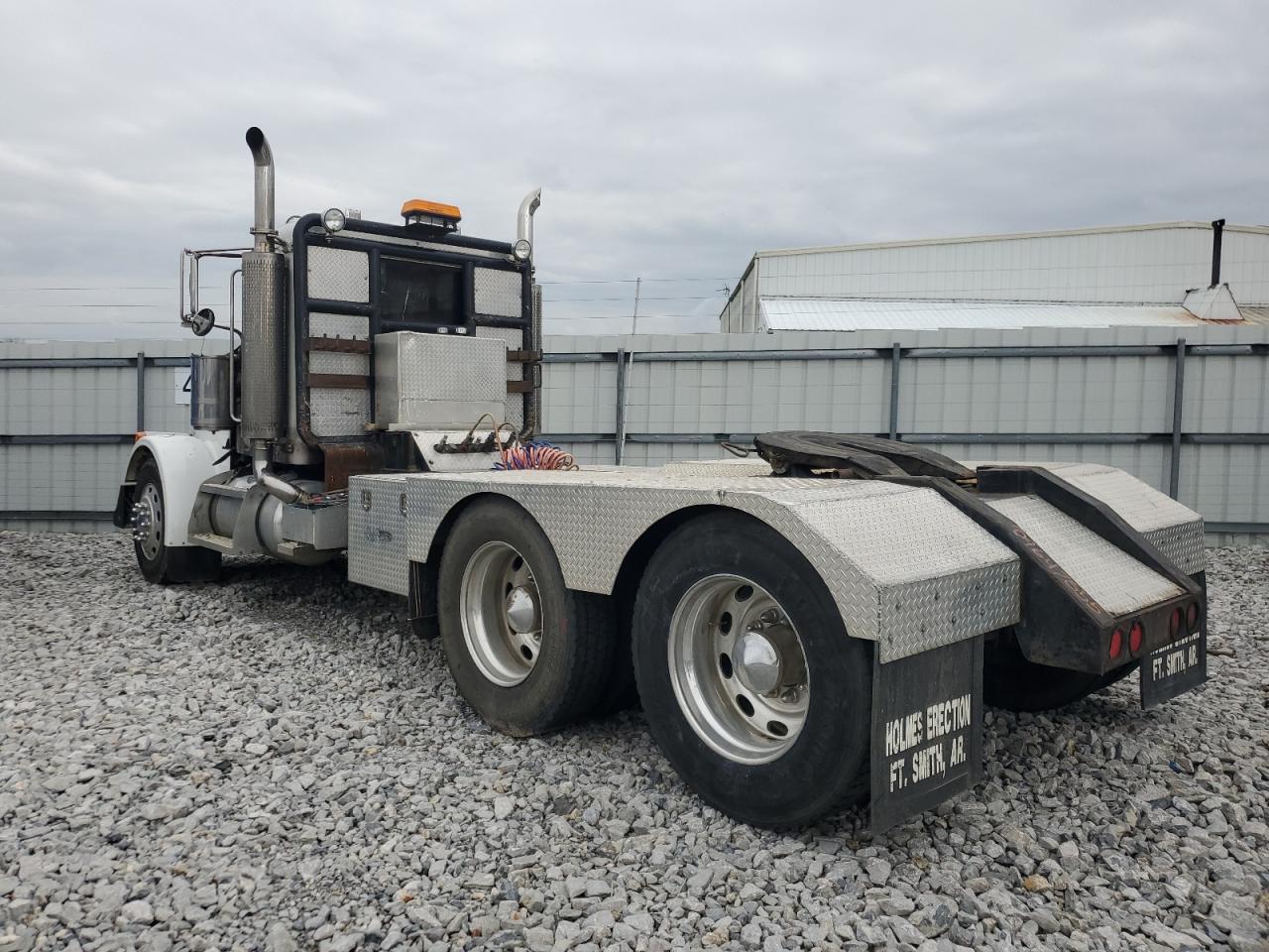 Lot #3276444663 2007 PETERBILT 378