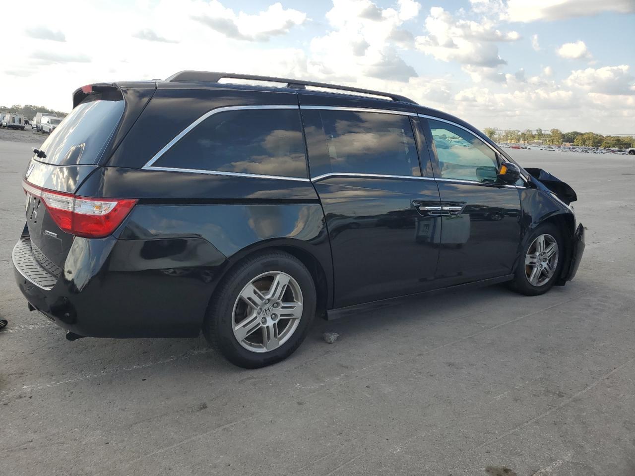 HONDA ODYSSEY TOURING