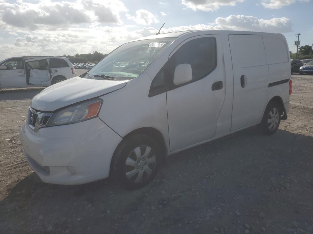 NISSAN NV200 2.5S