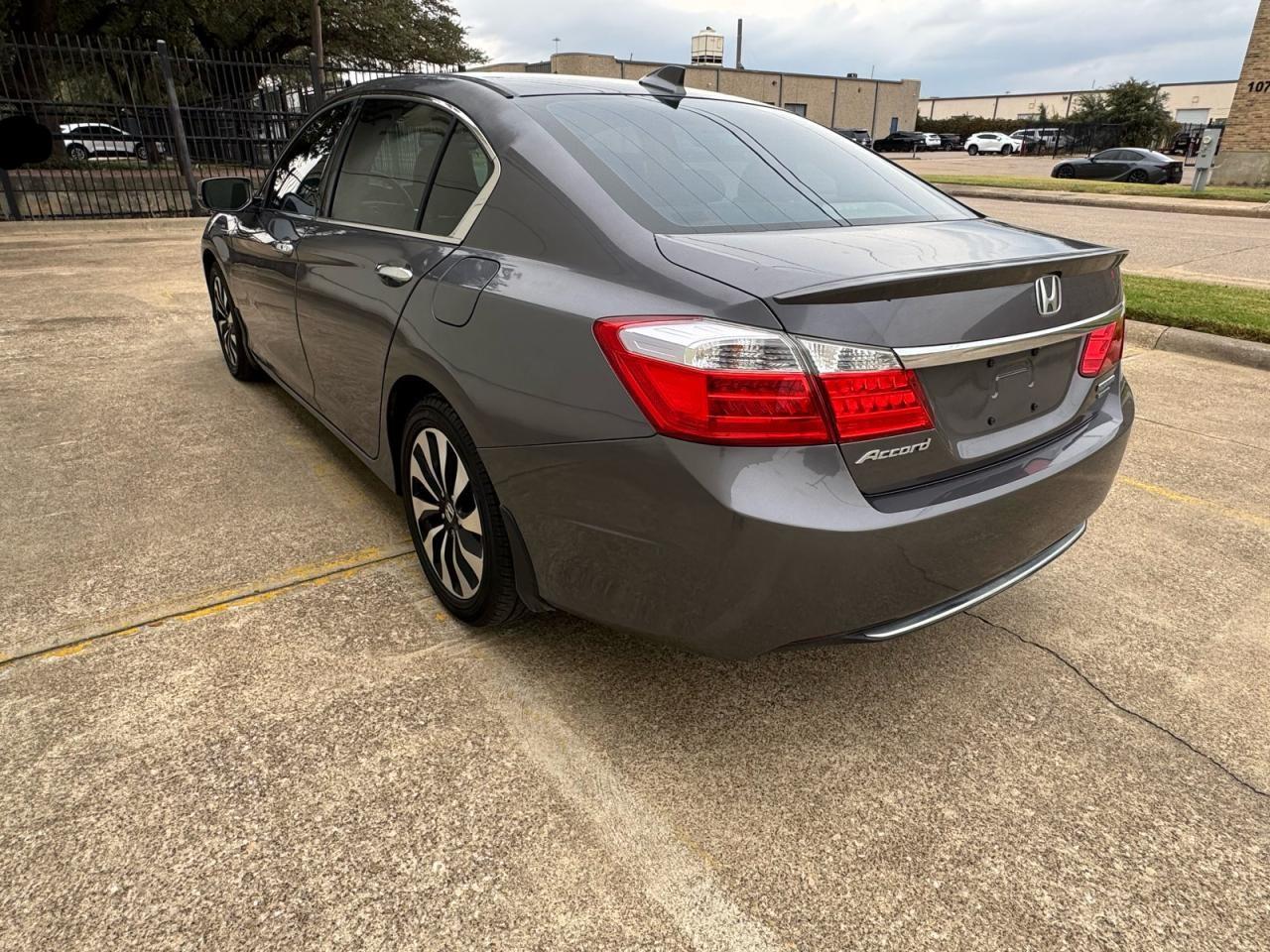 HONDA ACCORD TOURING HYBRID