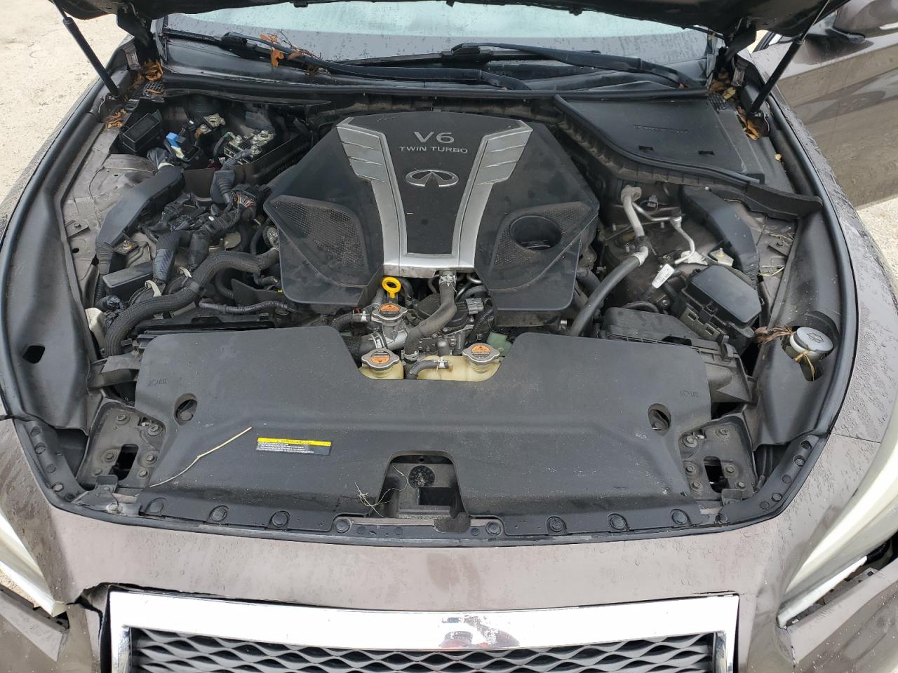 INFINITI Q50 PREMIUM