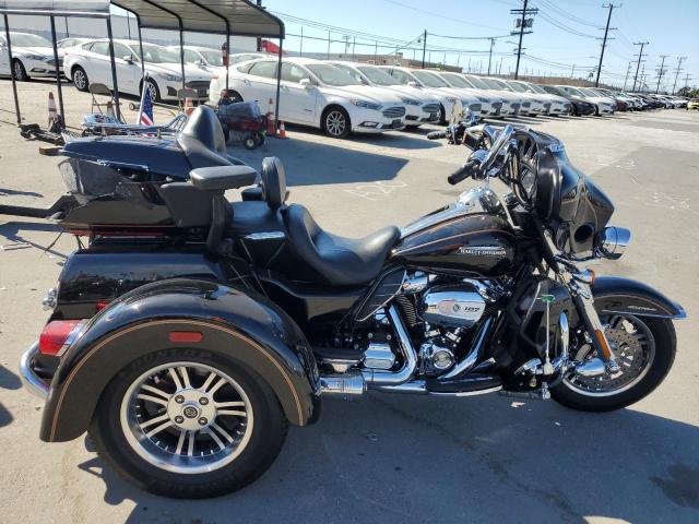 2017 HARLEY-DAVIDSON FLHTCUTG T #3309605570