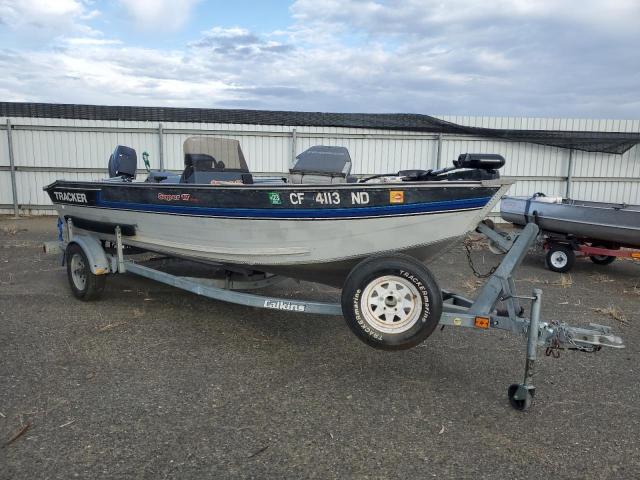 Global Auto Auctions: 1992 TRACKER SUPER 17 PRO