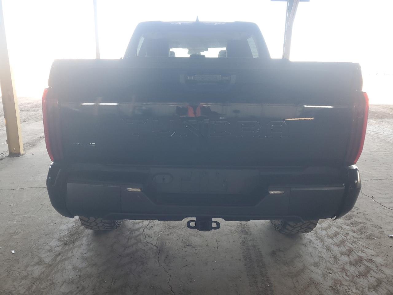 TOYOTA TUNDRA CREWMAX SR