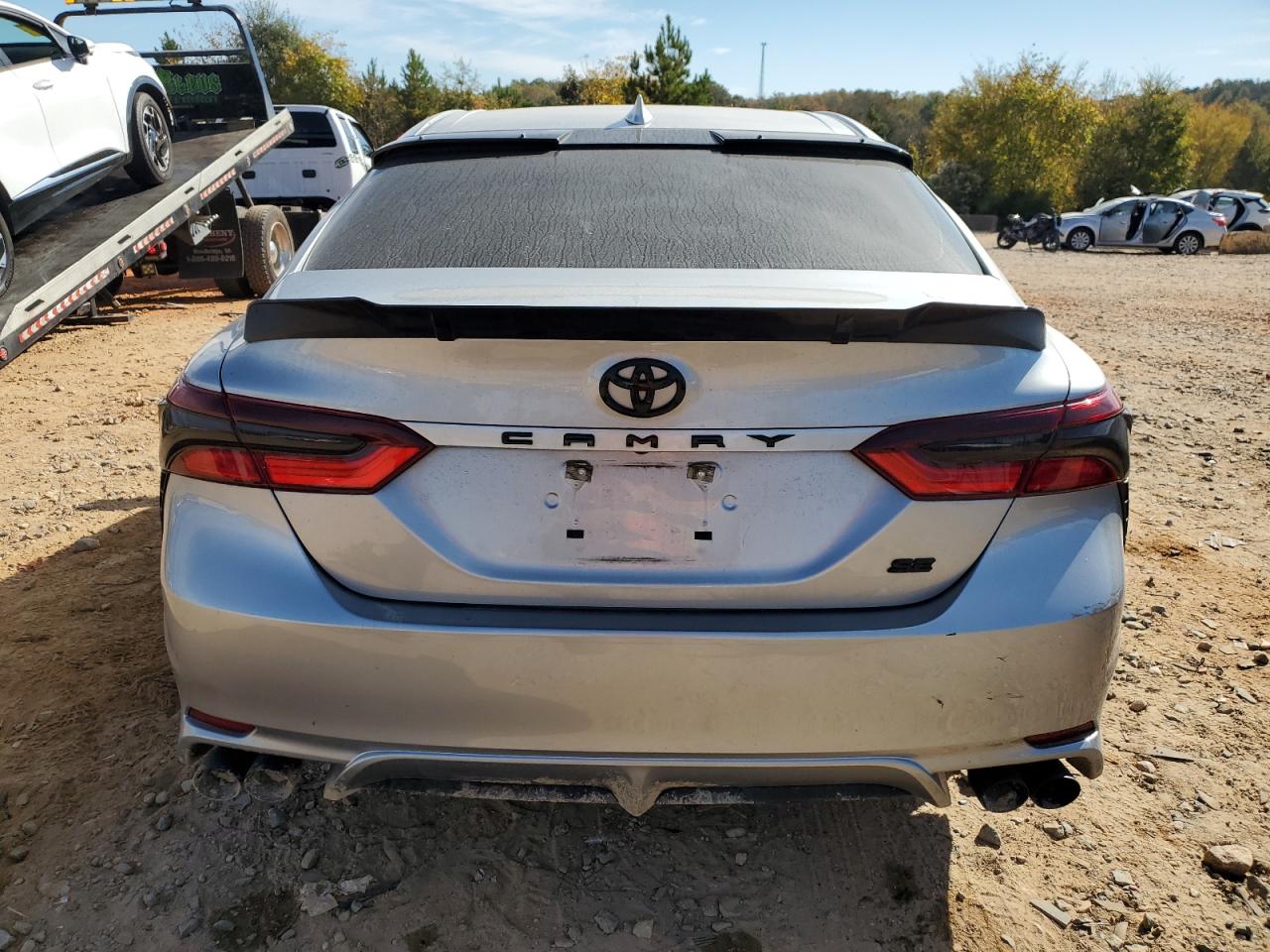 TOYOTA CAMRY SE NIGHT SHADE