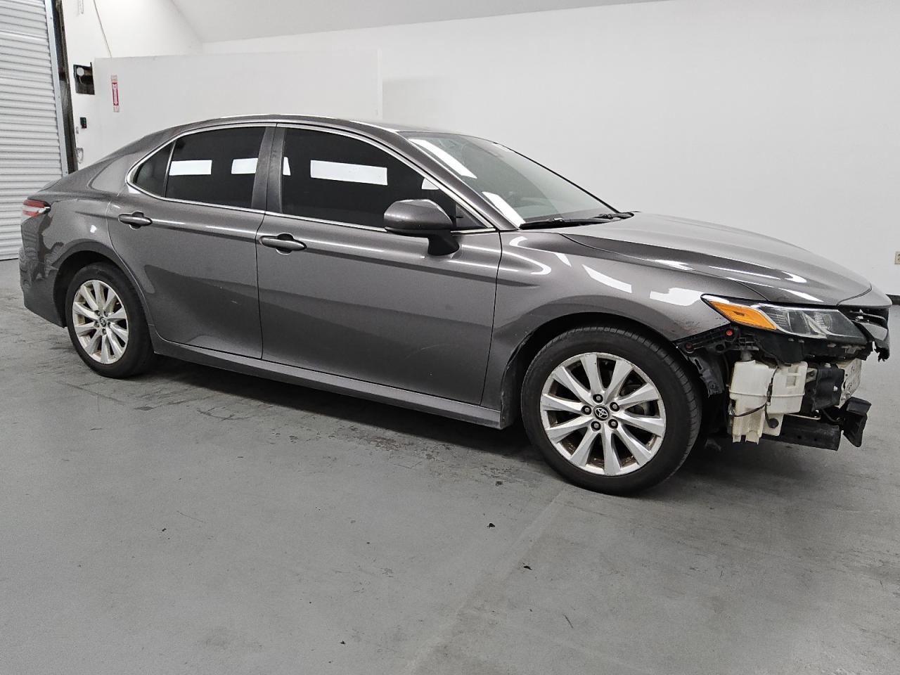 Lot #3318973913 2020 TOYOTA CAMRY LE