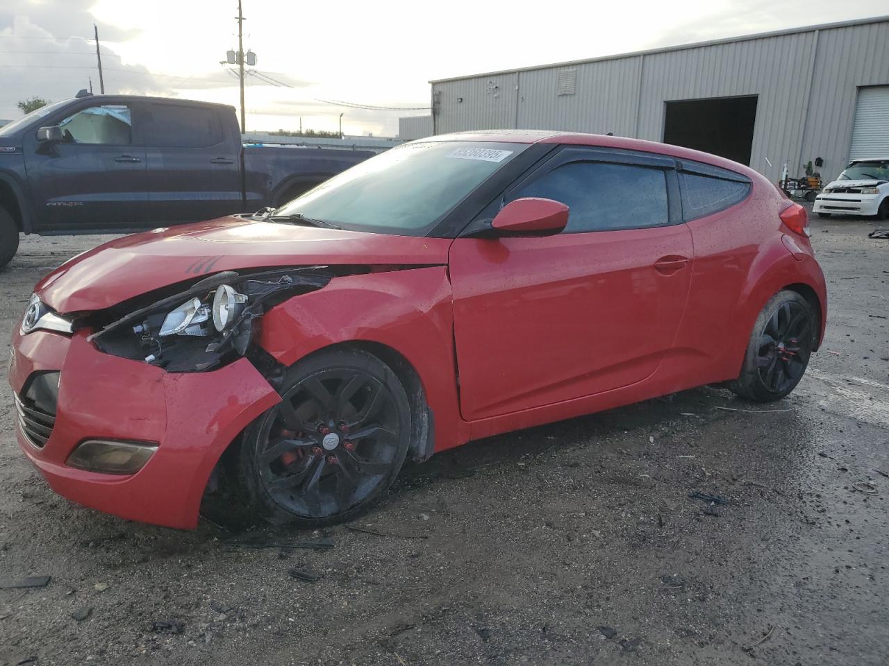  Salvage Hyundai VELOSTER
