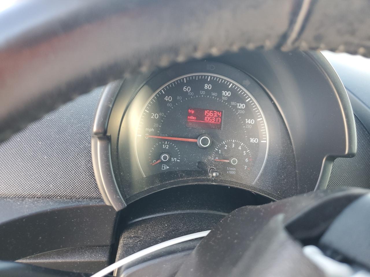 VOLKSWAGEN BEETLE NEW BEETLE