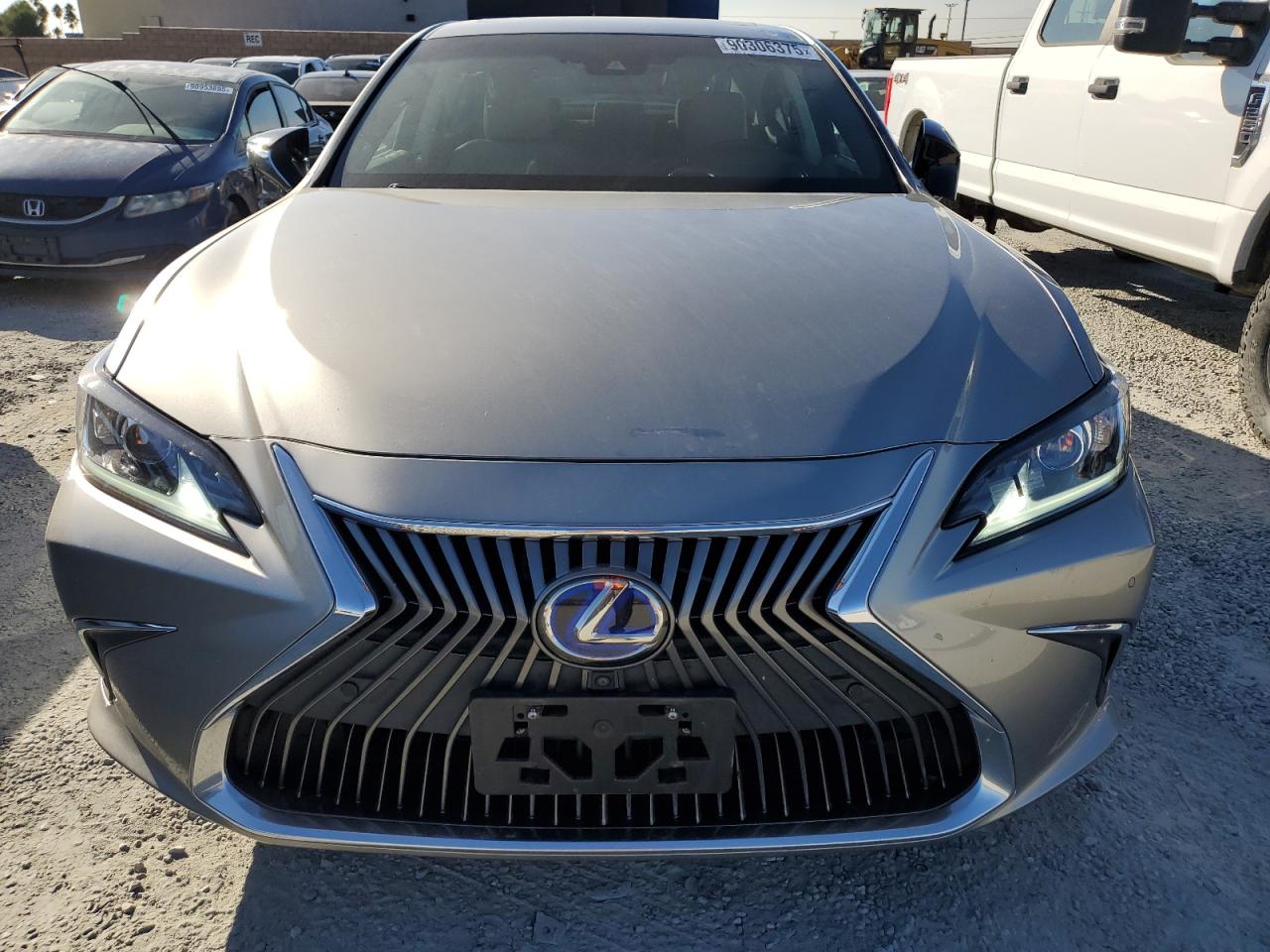 LEXUS ES 300H