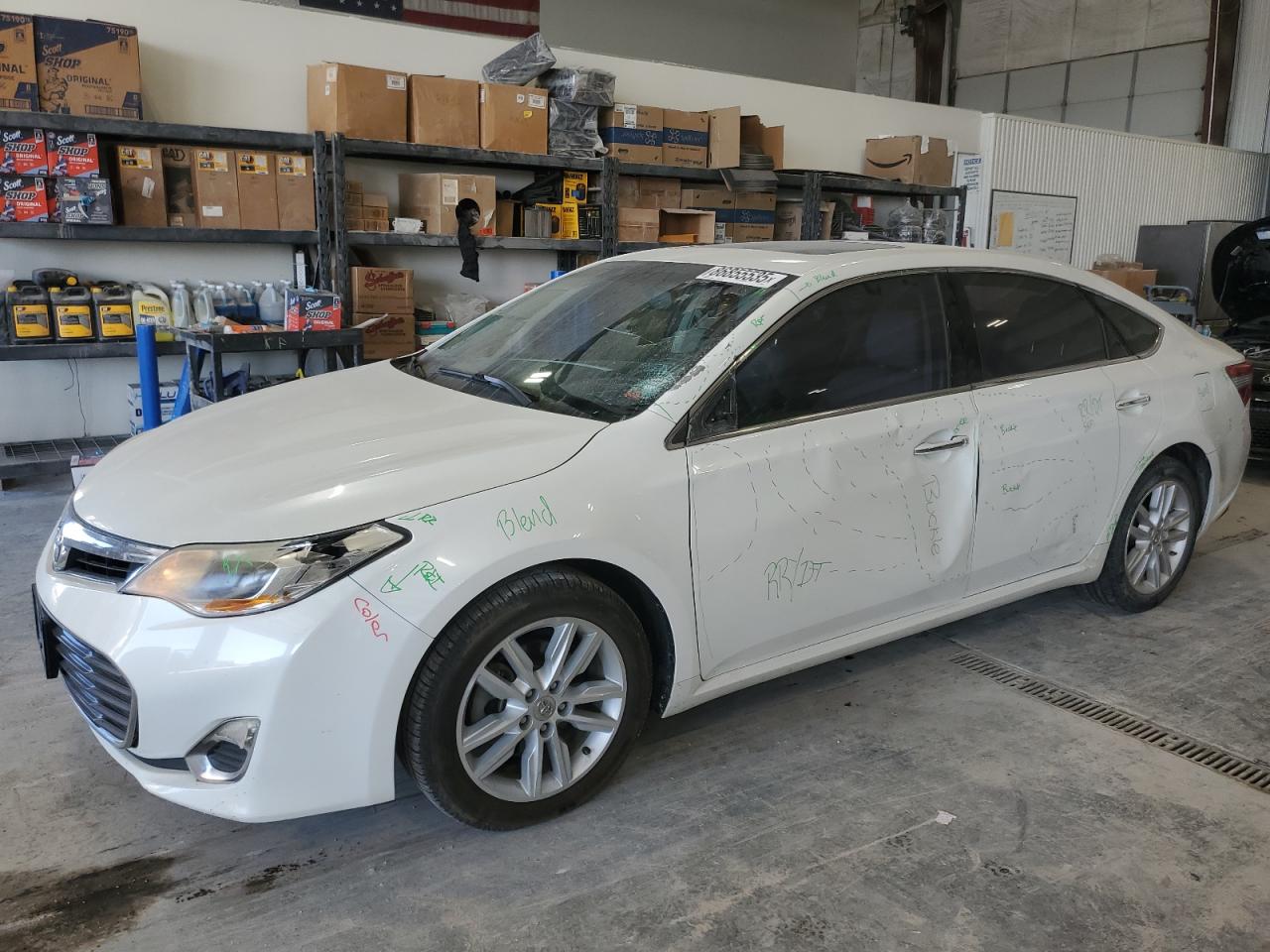 TOYOTA AVALON BASE