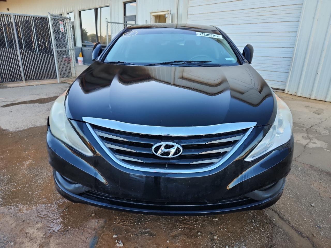 Lot #3270107784 2014 HYUNDAI SONATA GLS