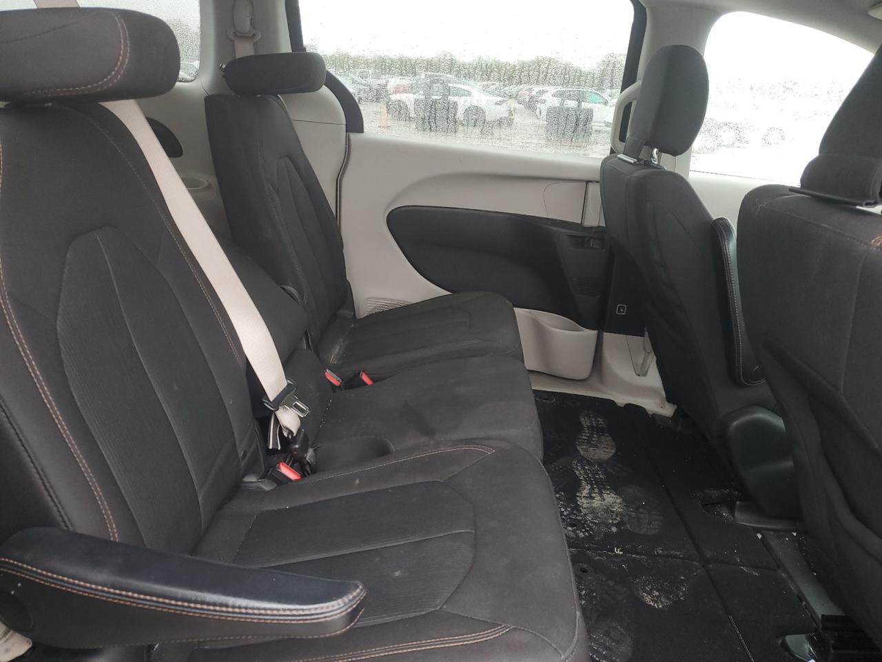 CHRYSLER PACIFICA TOURING