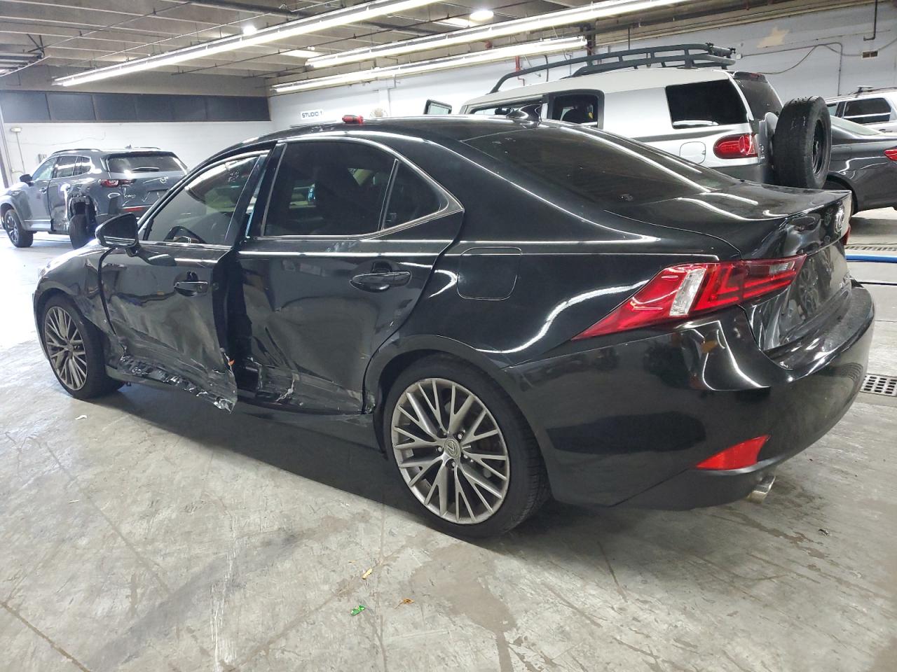 LEXUS IS 250