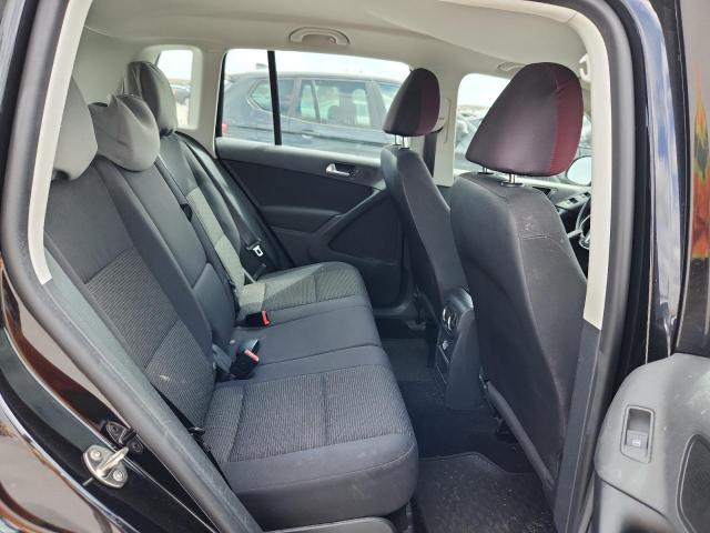 2015 VOLKSWAGEN TIGUAN S WVGAV7AX8FW611731