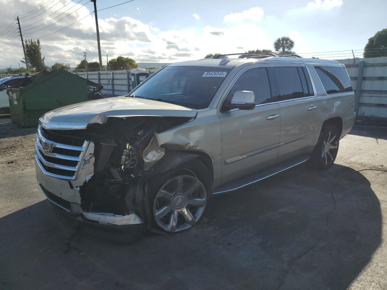 CADILLAC ESCALADE ESV LUXURY