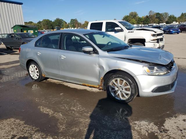 2011 VOLKSWAGEN JETTA SE - 3VWBZ7AJ8BM369720