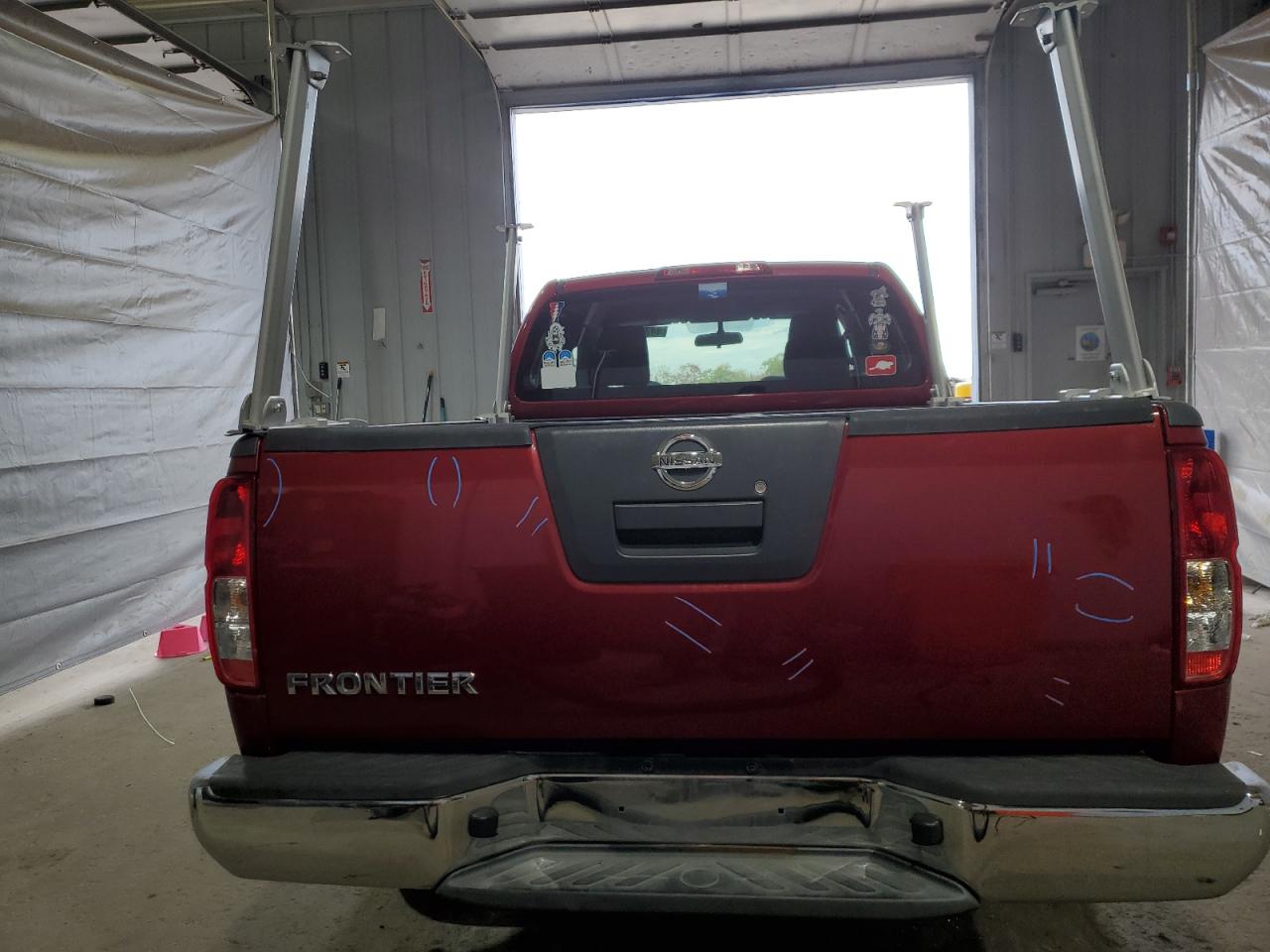 NISSAN FRONTIER KING CAB SE