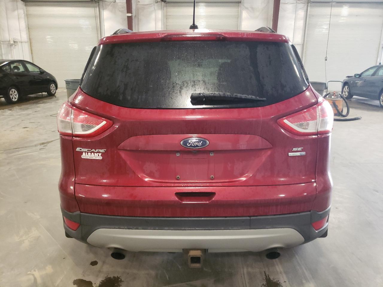 FORD ESCAPE SE