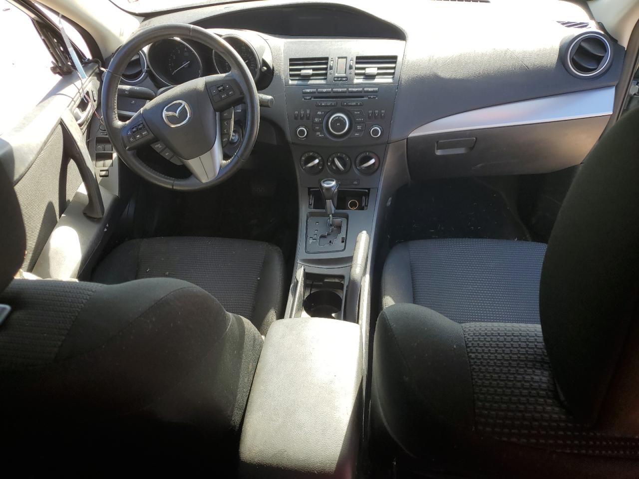 MAZDA 3 I
