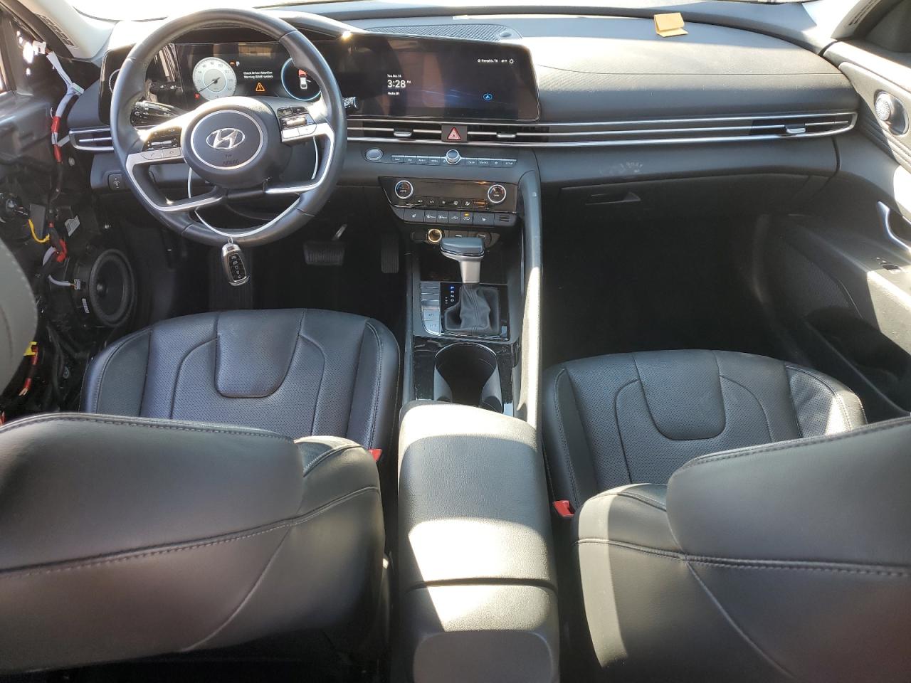 HYUNDAI ELANTRA LIMITED