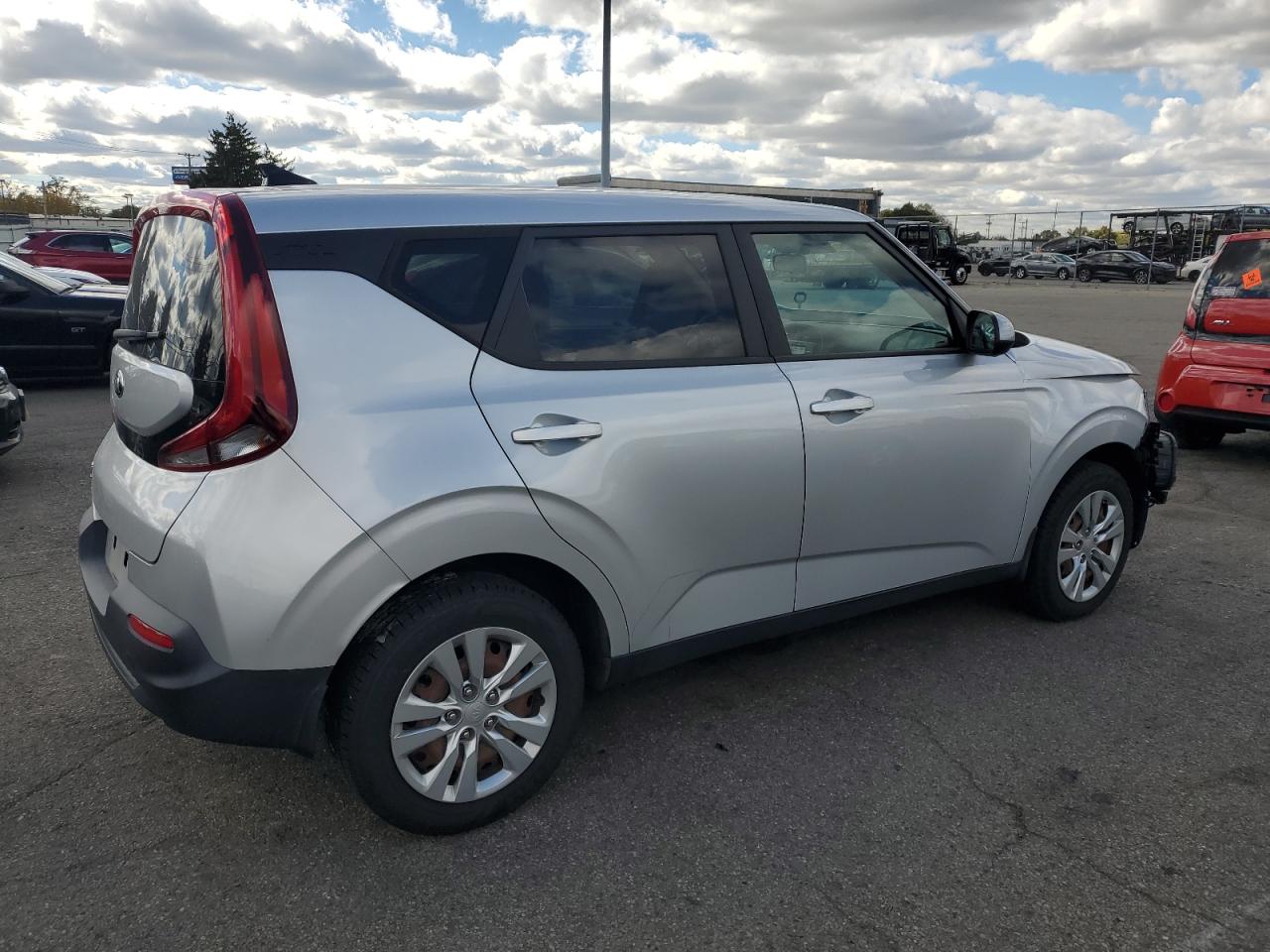 KIA SOUL LX