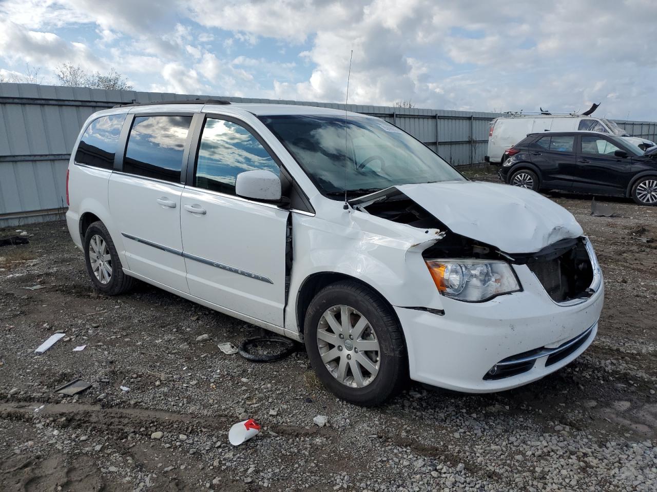 CHRYSLER TOWN & COUNTRY TOURING