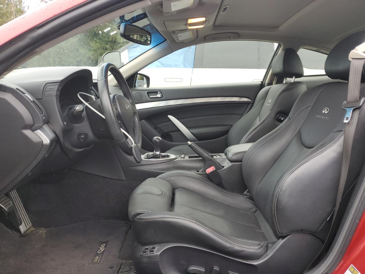 INFINITI Q60 JOURNEY