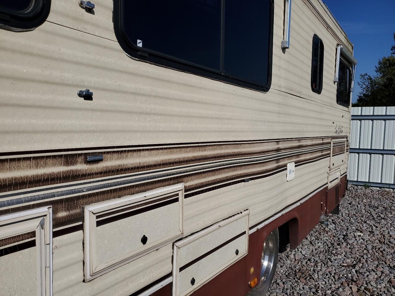 Lot #3261193943 1987 CHEVROLET P30