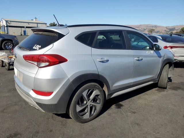 2017 HYUNDAI TUCSON LIM KM8J33A22HU567775