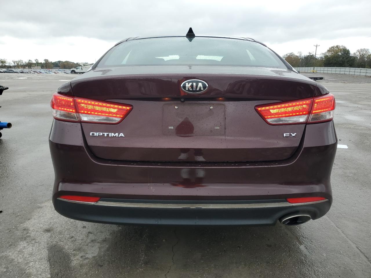 Lot #3316080218 2017 KIA OPTIMA EX
