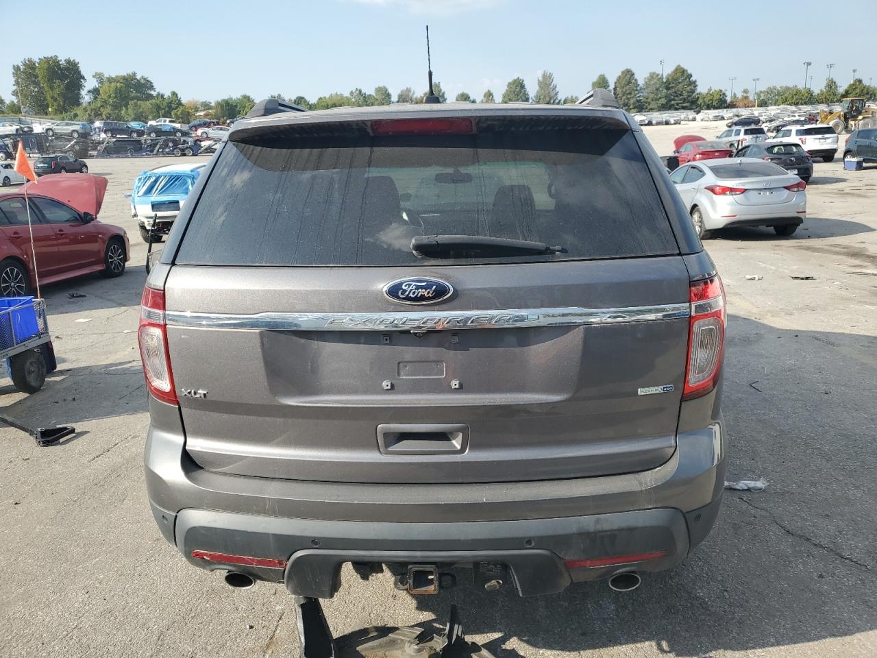 FORD EXPLORER XLT