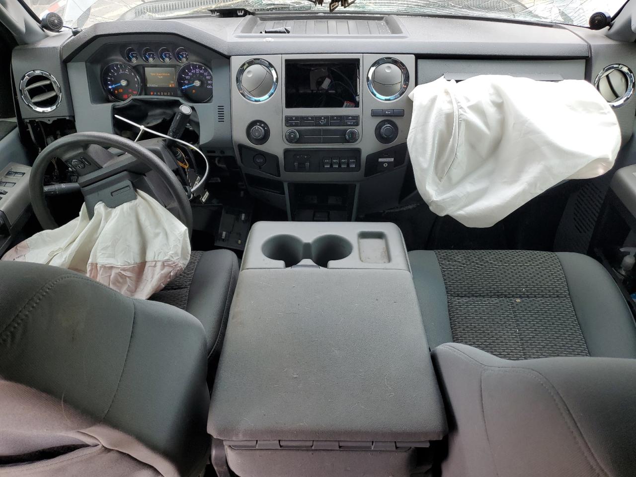 FORD F-250 SUPER DUTY