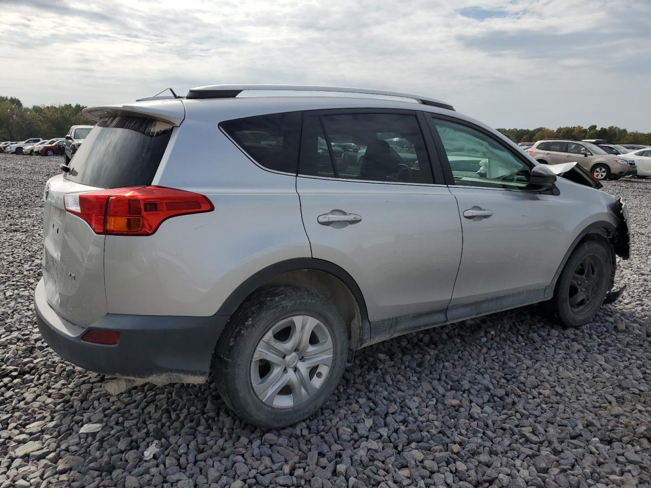 TOYOTA RAV4 LE