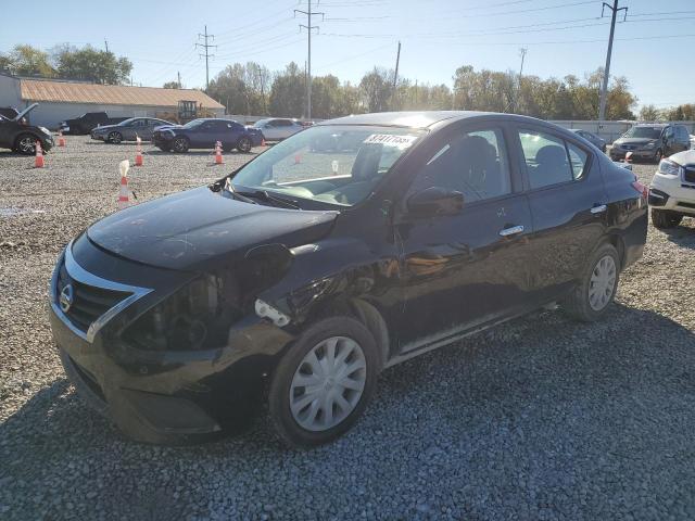 NISSAN VERSA S